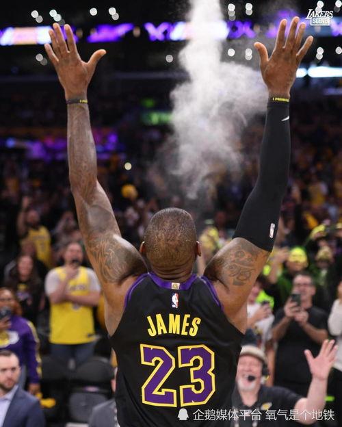 11月22日 NBA季中锦标赛 爵士vs湖人,NBA季中锦标赛激战正酣”